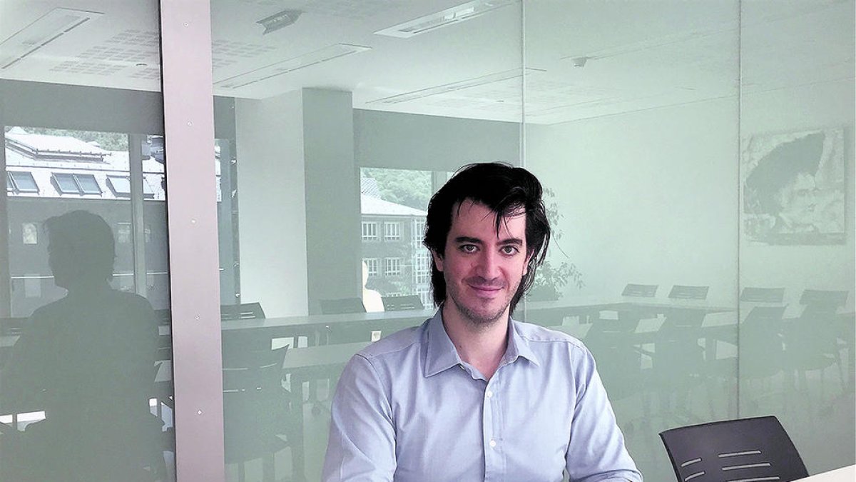 “És una estratègia política repetir que nosaltres som de dretes”