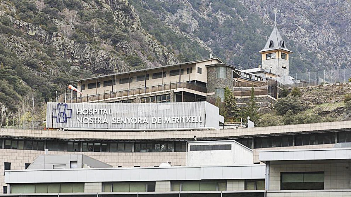 Aïllades dues aules de primària del col·legi Sant Ermengol