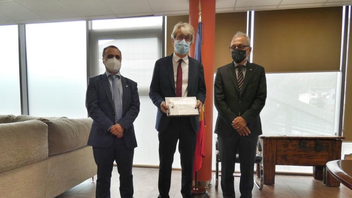 El nou ambaixador francès visita el comú de Canillo