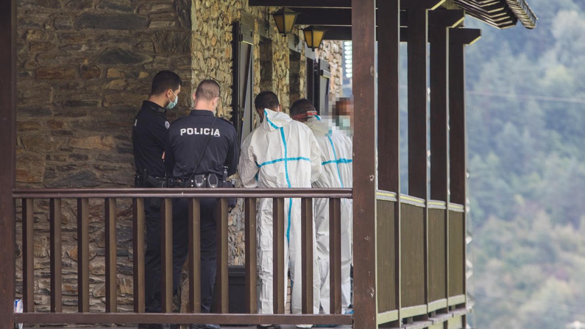 Crim per una disputa laboral Policia científica