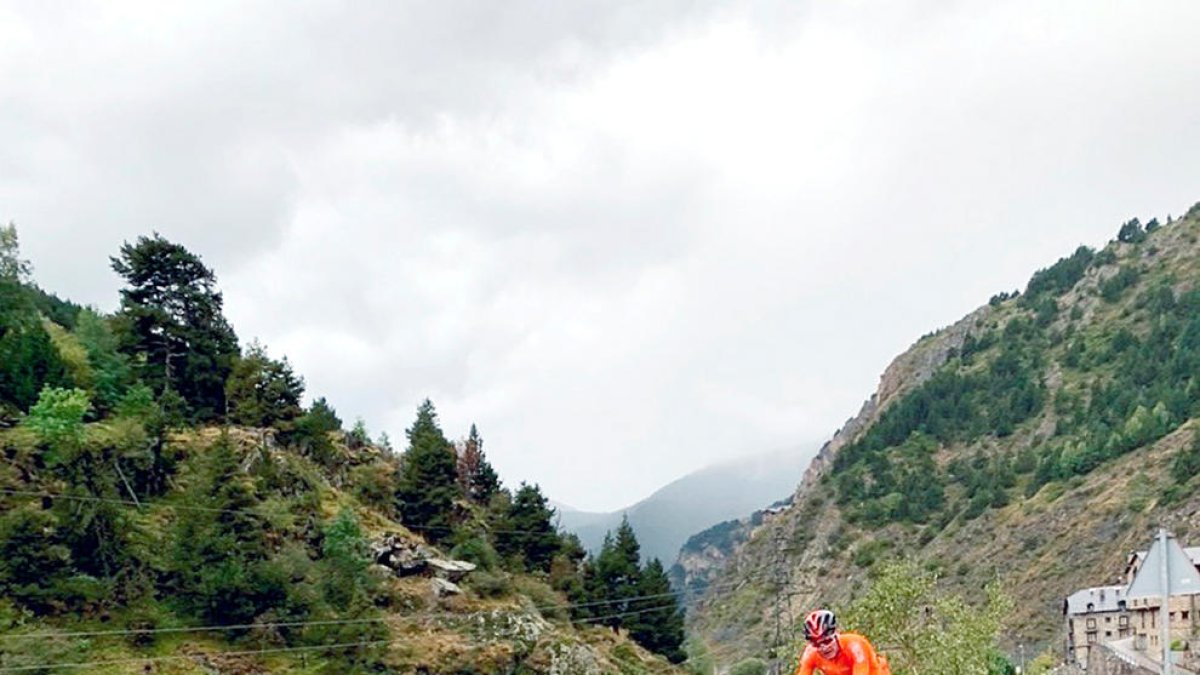 Chris Froome prepara al país la participació a la Vuelta a Espanya