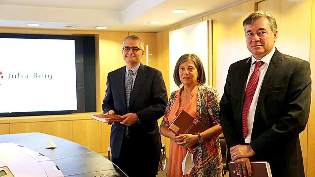 Segon volum de 'Fonaments del dret privat'