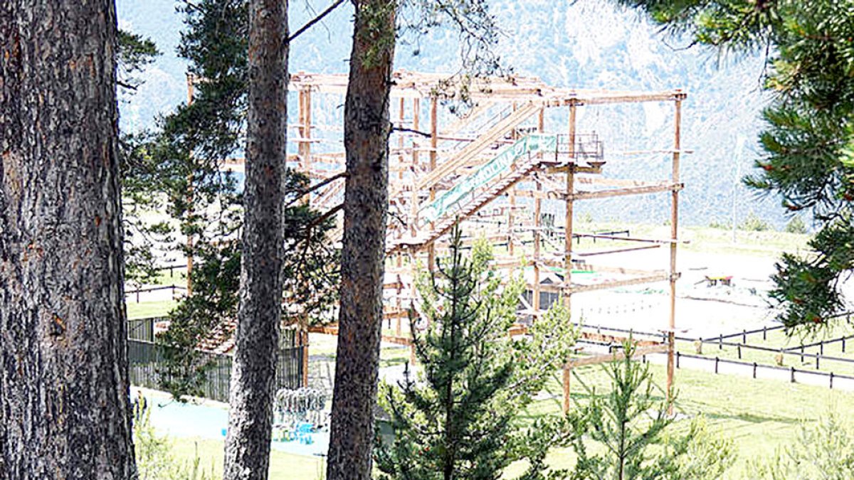 Naturlandia planteja tancar les activitats que no siguin viables