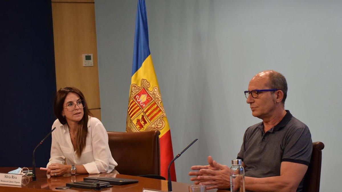Sílvia Riva i Xavier Llovera han exposat les causes de l'ensorrament de Sant Vicenç