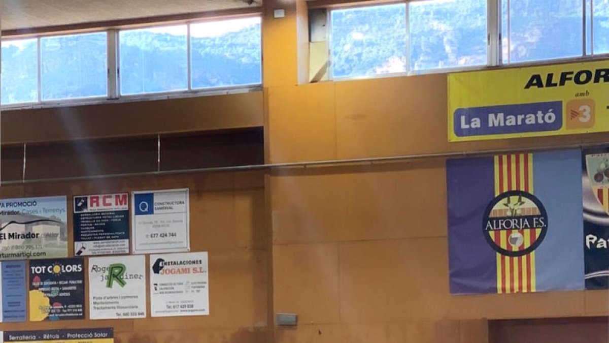 El CE Sant Julià supera el Sant Sadurní i aconsegueix la primera victòria de la temporada (3-2)