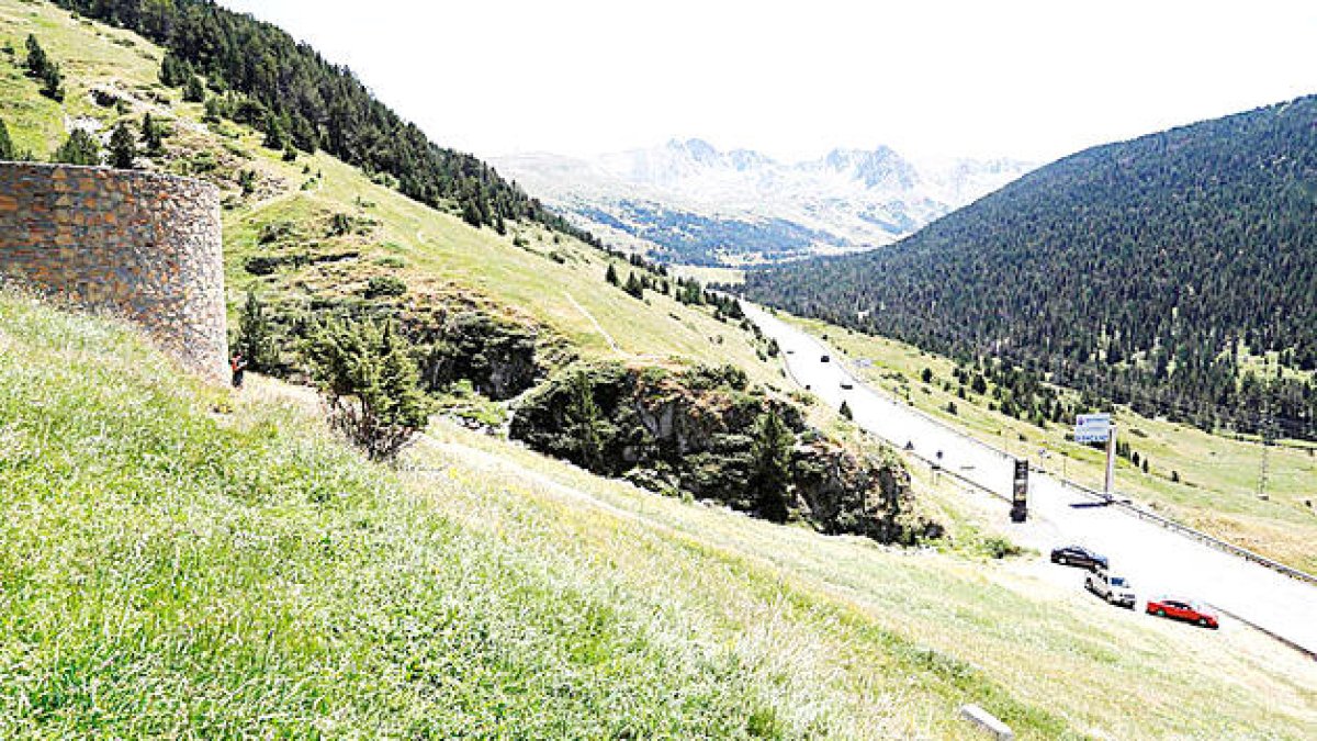 L'EFA lidera la campanya per activar la construcció de l'aeroport