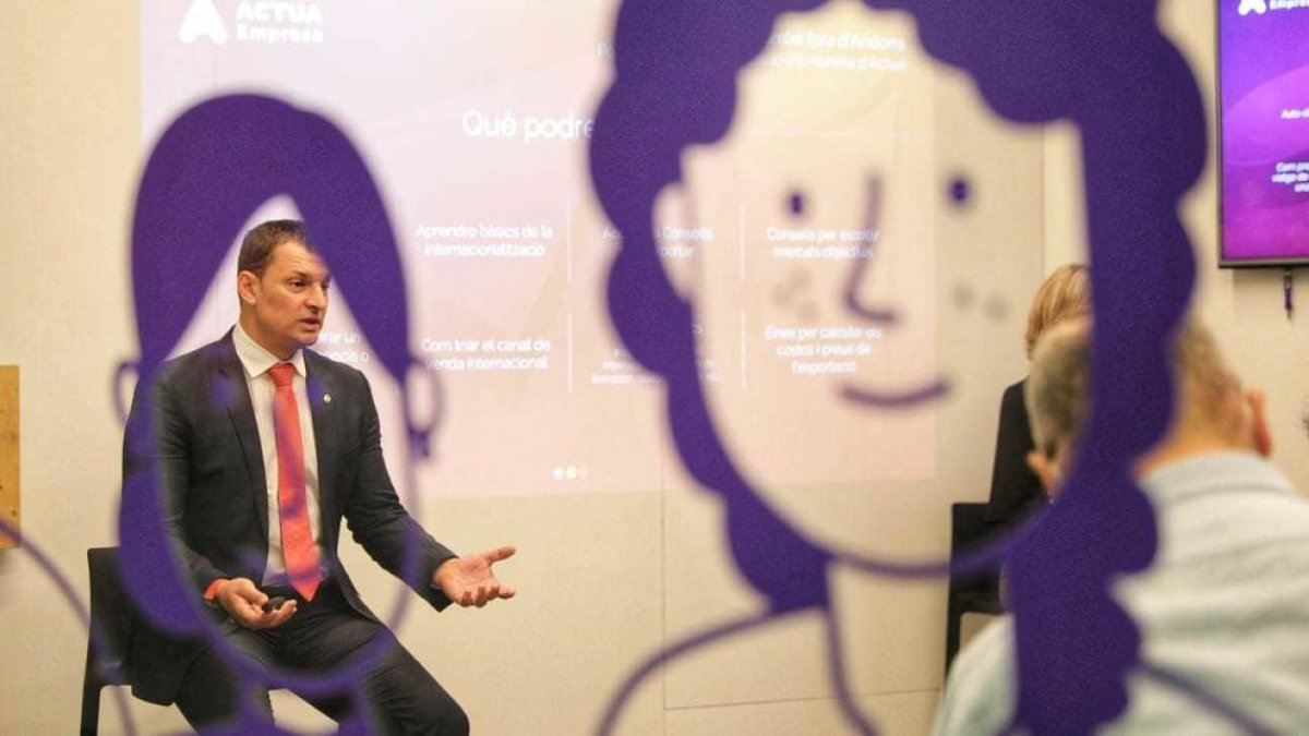 Jordi Gallardo ha presentat el nou portal d'Actua