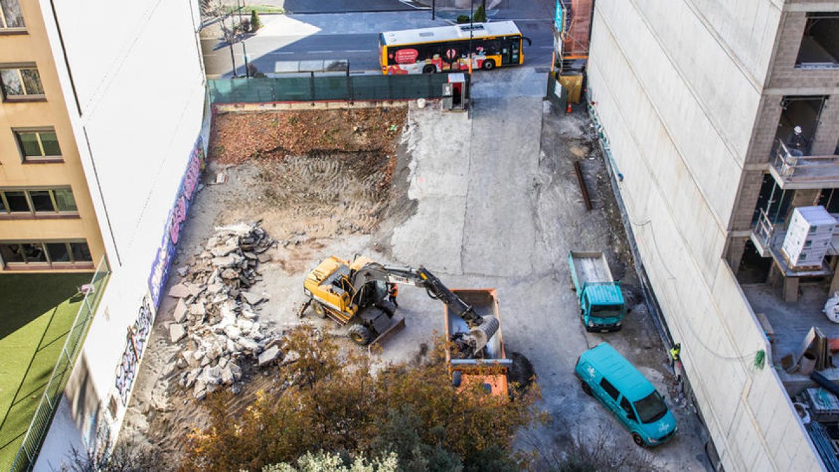 Arrenquen les obres del futur casino