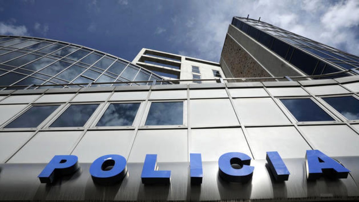 Detinguda una parella per un presumpte cas d'abús sexual a la filla menor d'edat