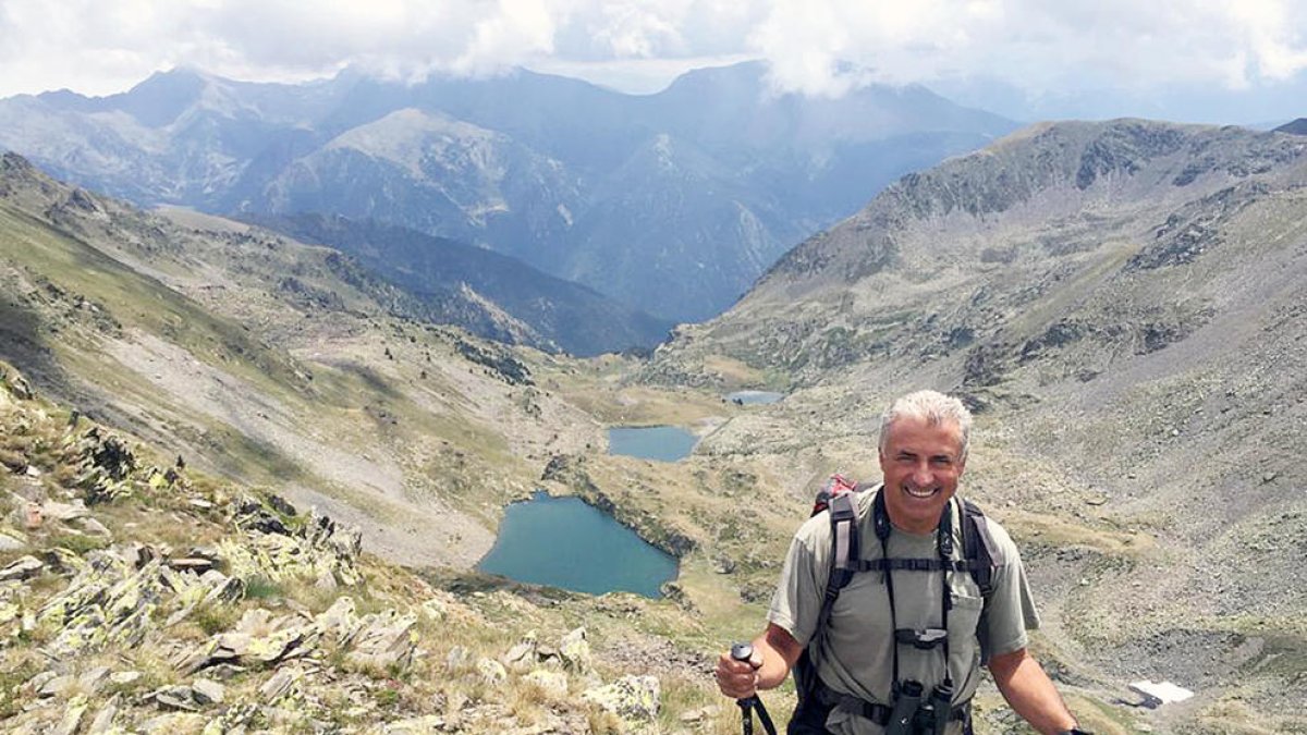 Passió per fer pics de muntanya i fotos a la fauna