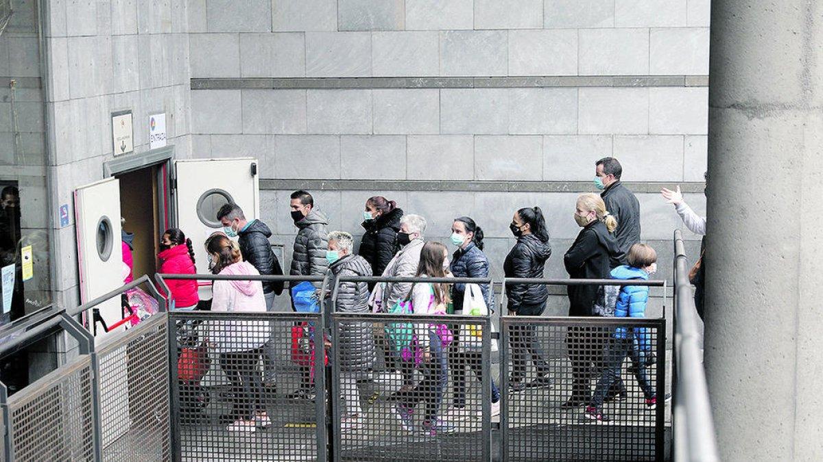 Els pares veuen amb dificultat que s'acabi el curs