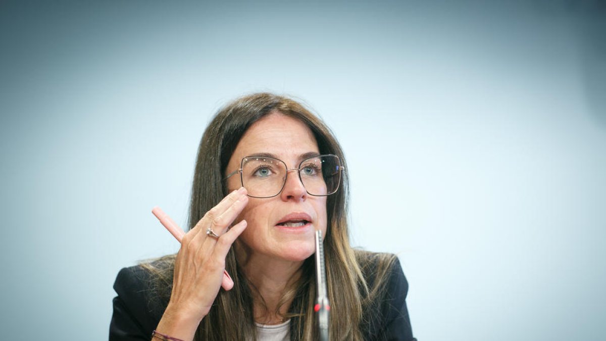 Govern respon a les crítiques d'Àlex de Santiago