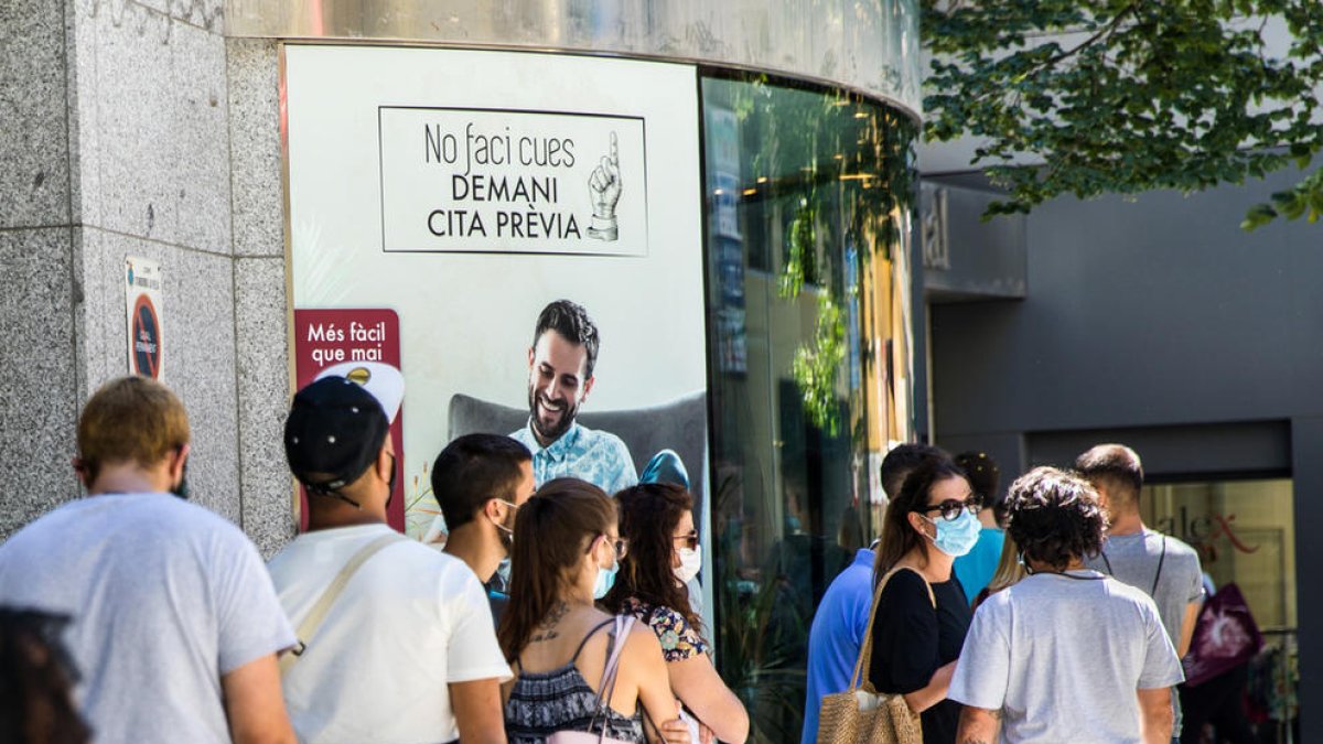 Cita prèvia com a mecanisme per reduir cues a la CASS