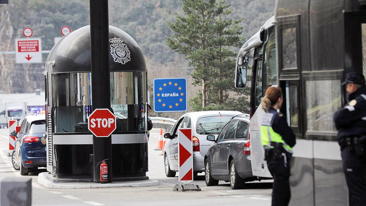 L'assetjador de dones s'entrega i entra a la Comella