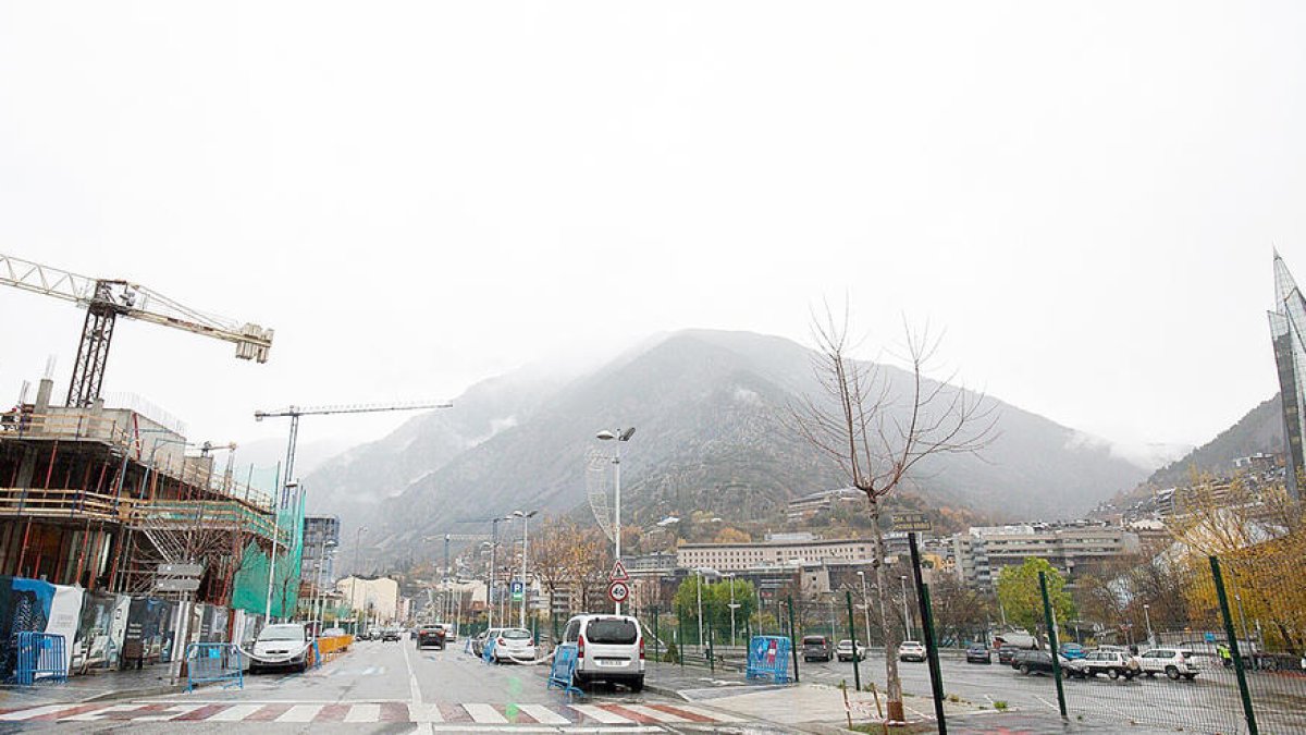 Afectacions a l'avinguda de les Nacions Unides