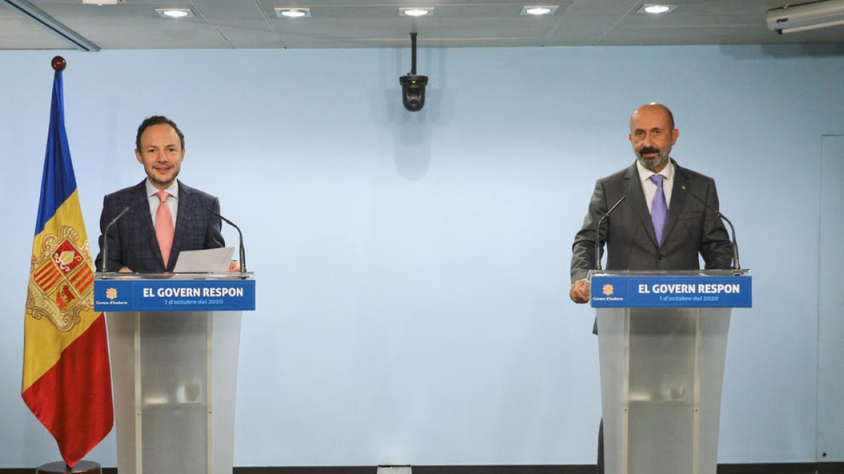 Xavier Espot i Joan Martínez Benazet, moments abans de l'inici del programa especial.