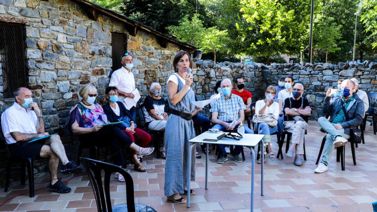 AD.HOC neix per “remoure la consciència” de la societat andorrana