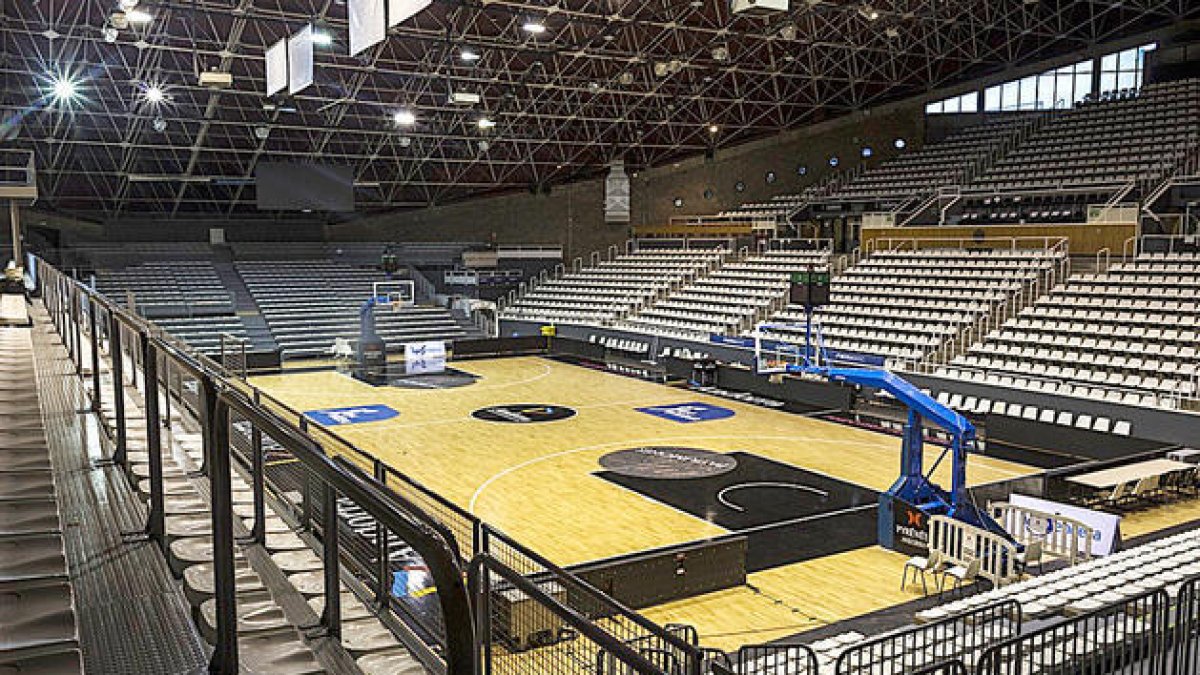 Treballs de climatització al Poliesportiu d'Andorra