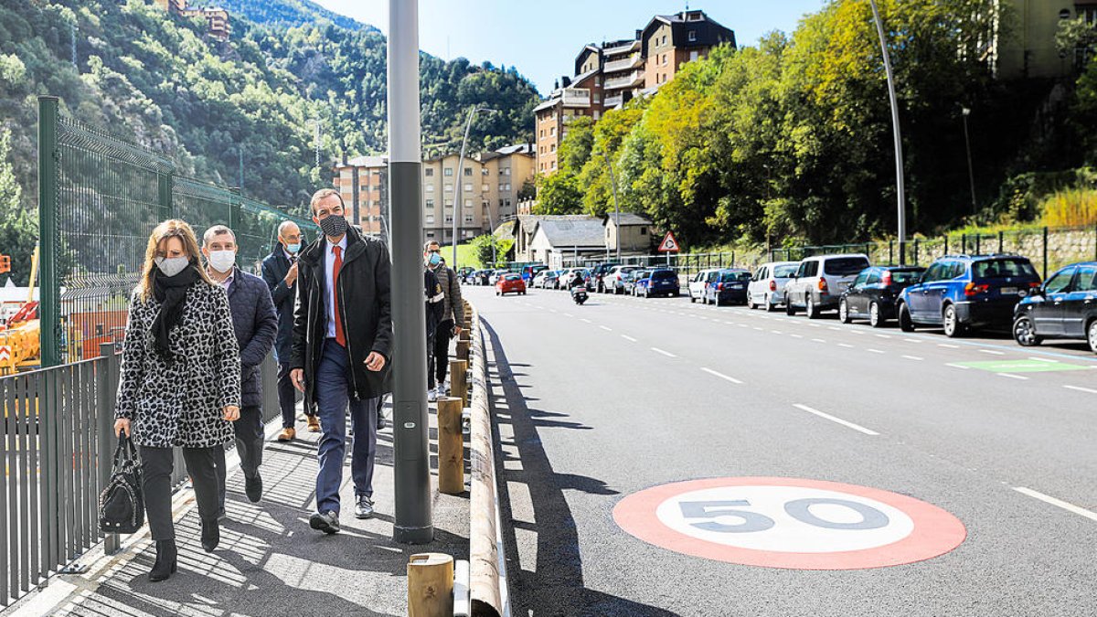 Més vendes de motos per les restriccions al bus