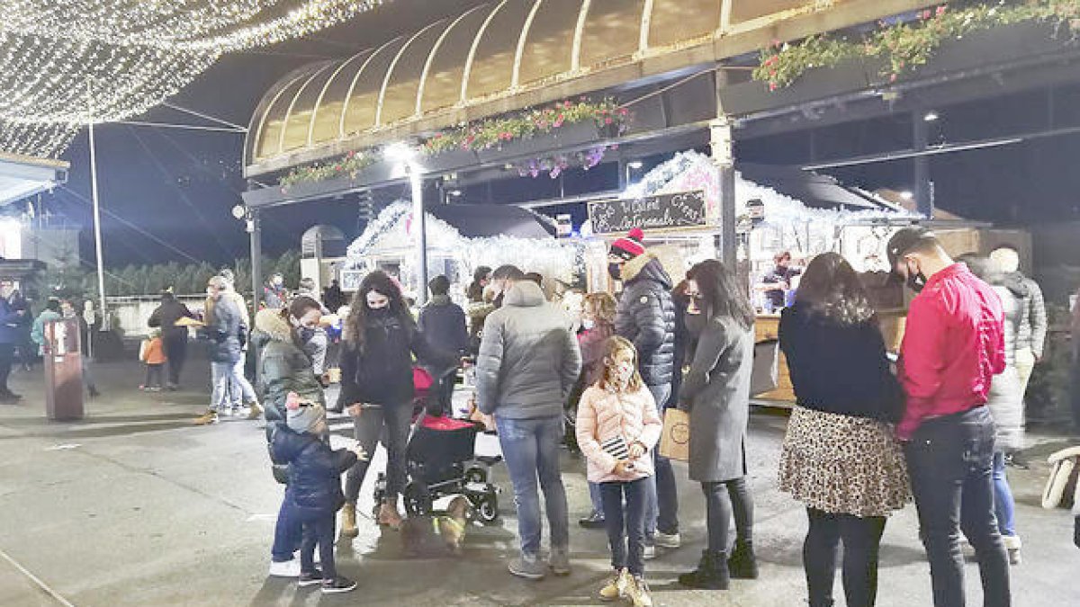 El Poblet de Nadal i el Cirque, als set tuits