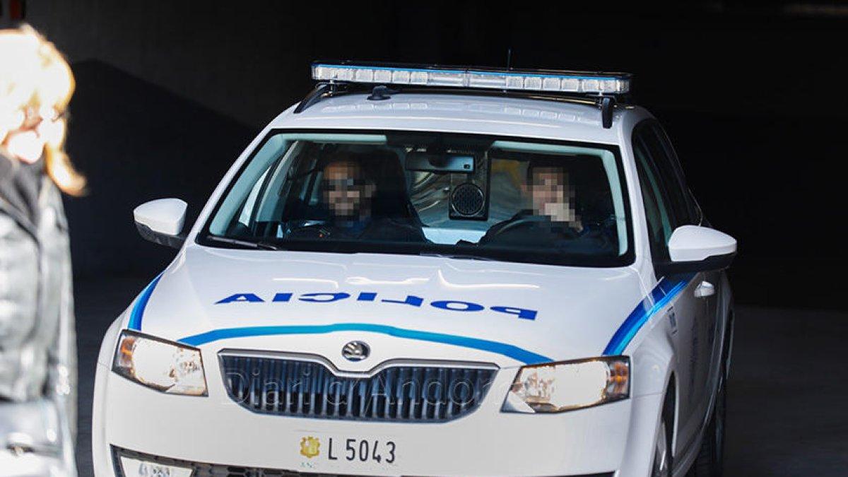 Detingut i posat en llibertat un home per una violació