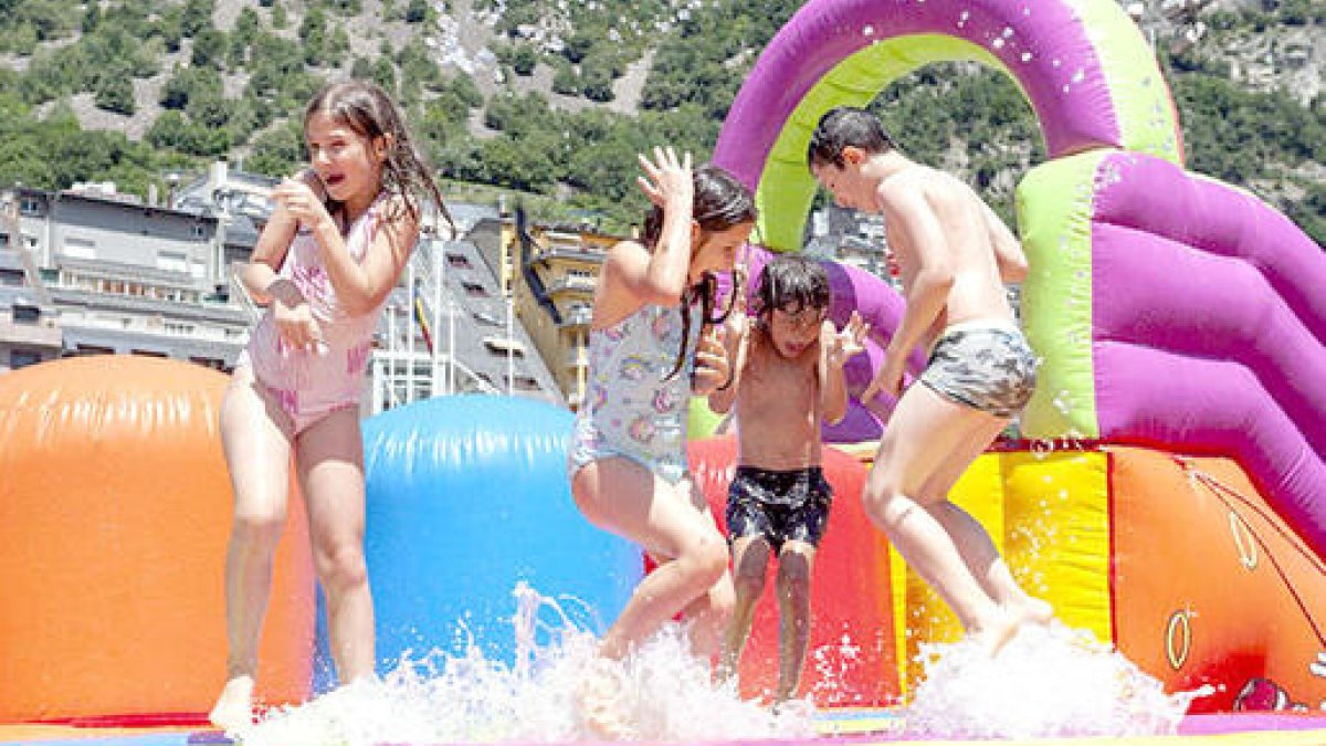 El comú aposta per donar continuïtat anual a l'Aquaparc