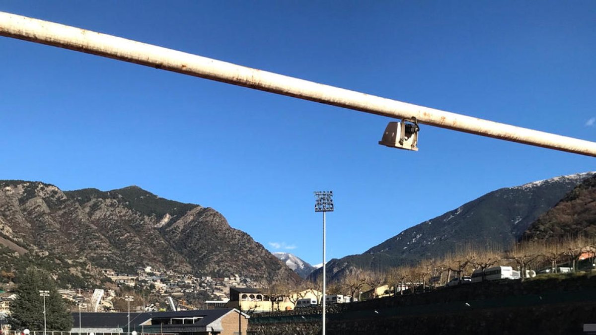 Xènia Mourelo i Marcos Sanza guanyen el Campionat d'Andorra dels 10.000 al Comunal