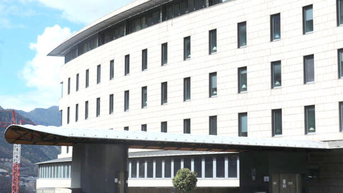 Salut registra 45 contagis nous de Covid en la darrera jornada