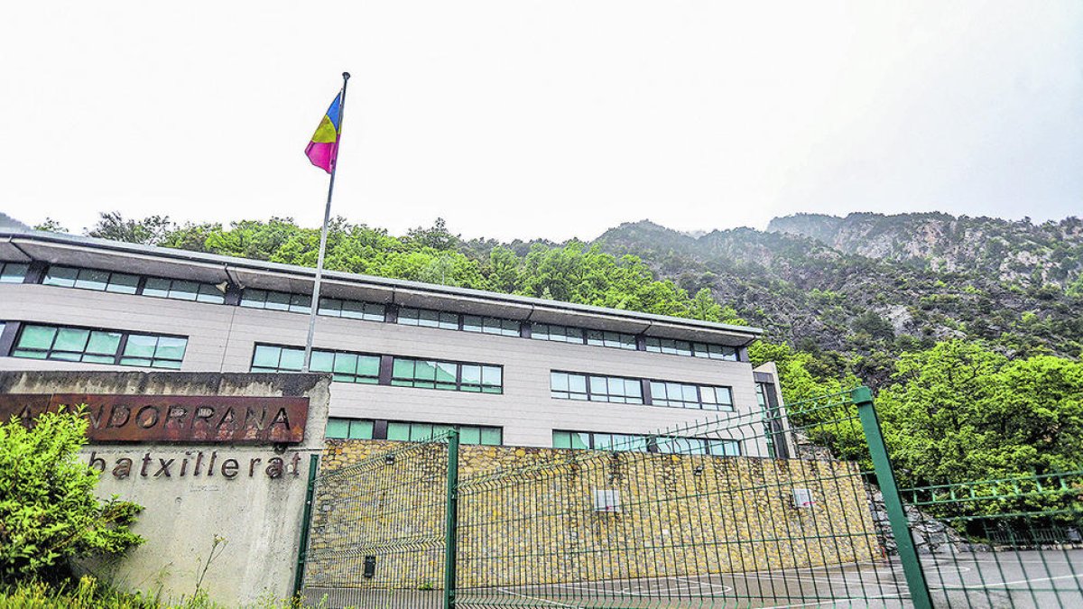 Inici de curs amb tests a professors i alumnes