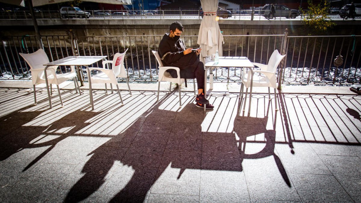 Servei ininterromput a les terrasses dels bars entre les 7 i les 19 hores