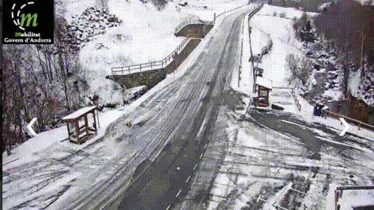 Equipaments a Canillo, el Serrat i Erts