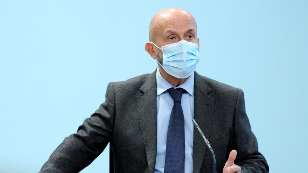 Només un pacient intubat a l'UCI i 35 casos nous