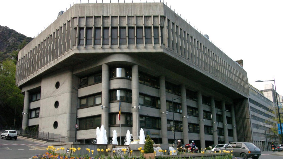 L'increment de les peticions provoca retards en el pagament dels ERTO