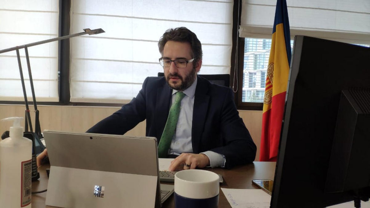 Jover es reuneix amb el seu homòleg luxemburguès