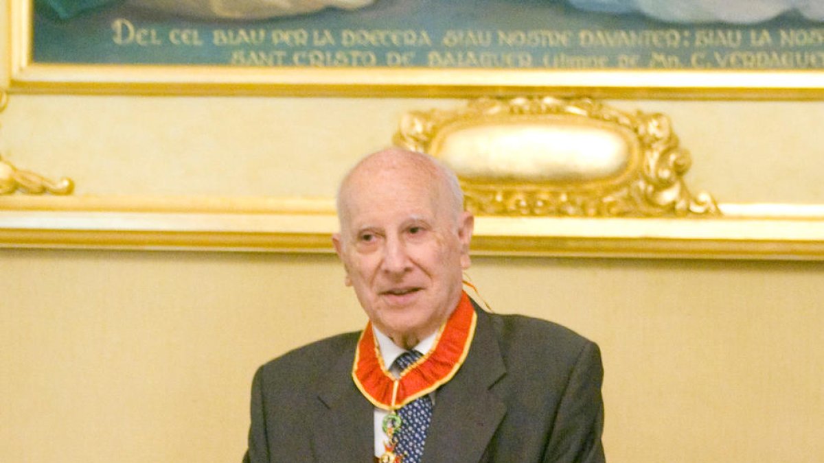 Mor Francesc Badia, el darrer veguer episcopal, als 97 anys