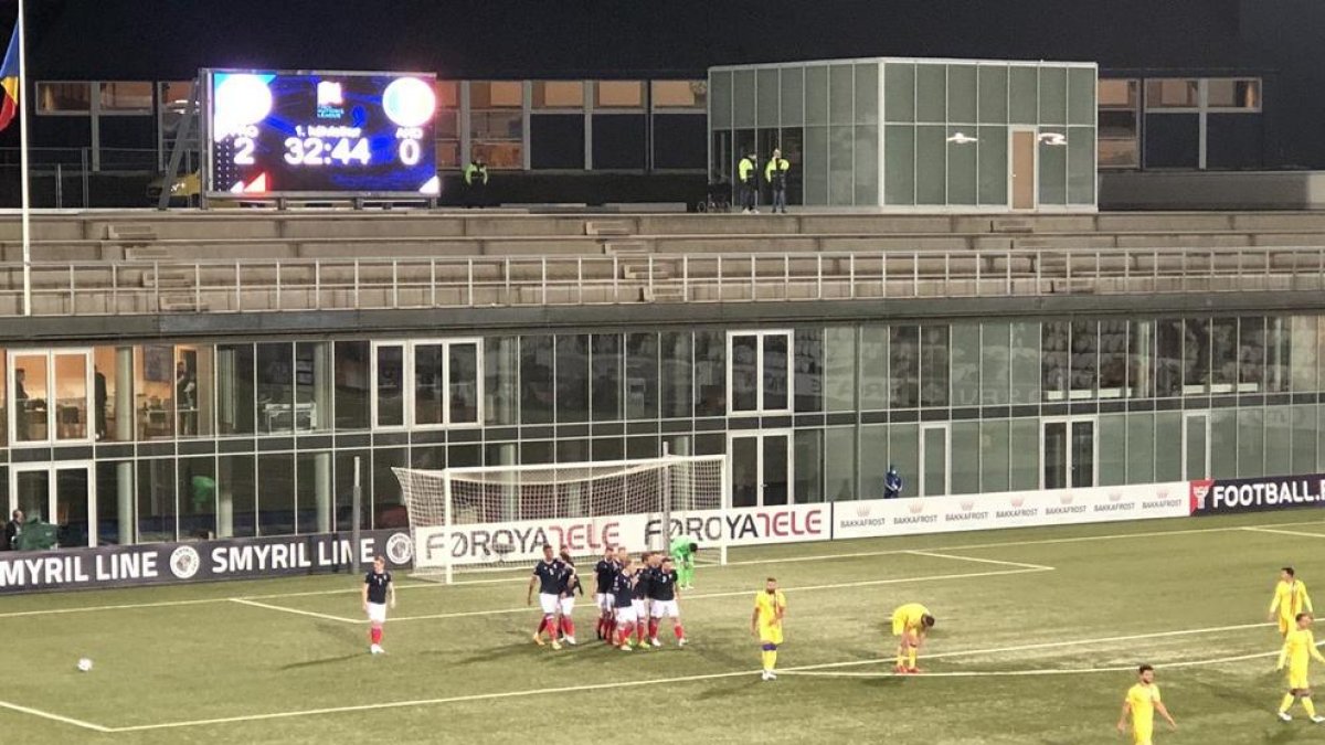 La selecció perd 2-0 contra les Illes Fèroe