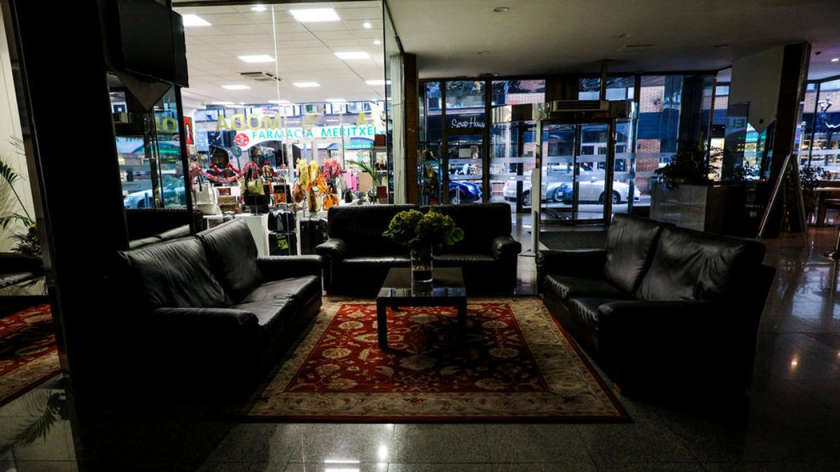 Hotels: obrir i tancar és perdre