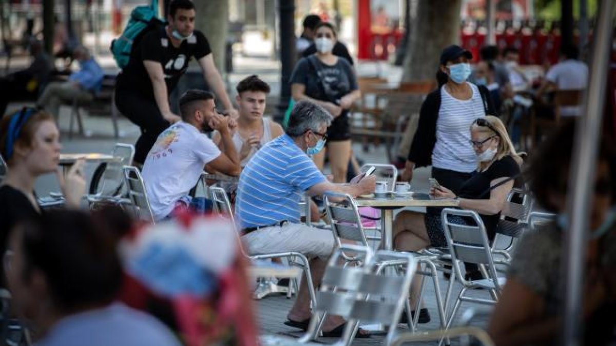 La Generalitat de Catalunya tanca els bars i restaurants