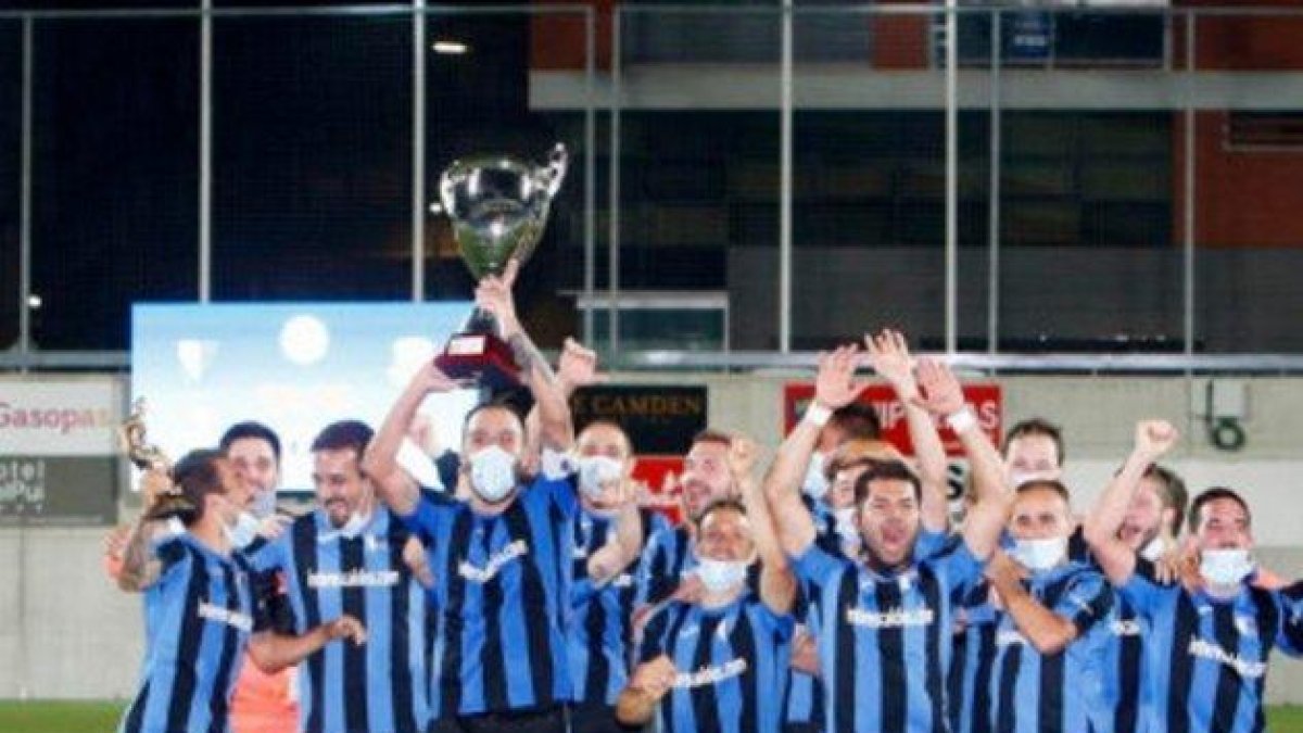 La Supercopa de futbol es disputarà el 17 de gener