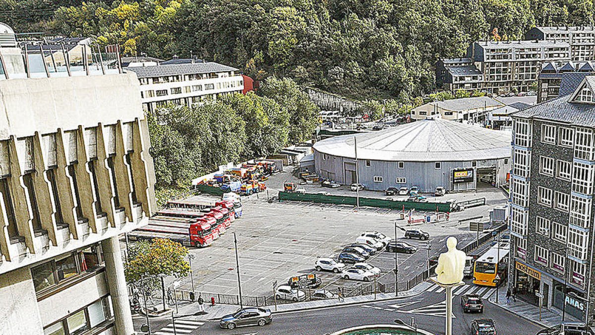 Preacord per ubicar davant de Govern el multifuncional