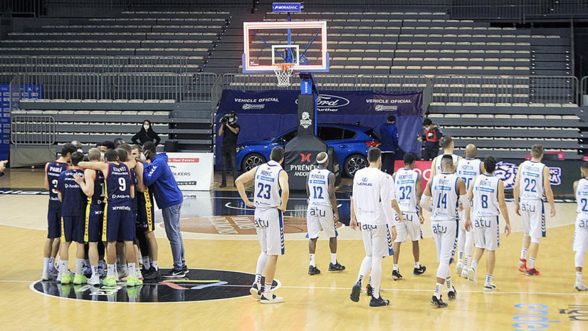 Un triomf de fe (87-82)