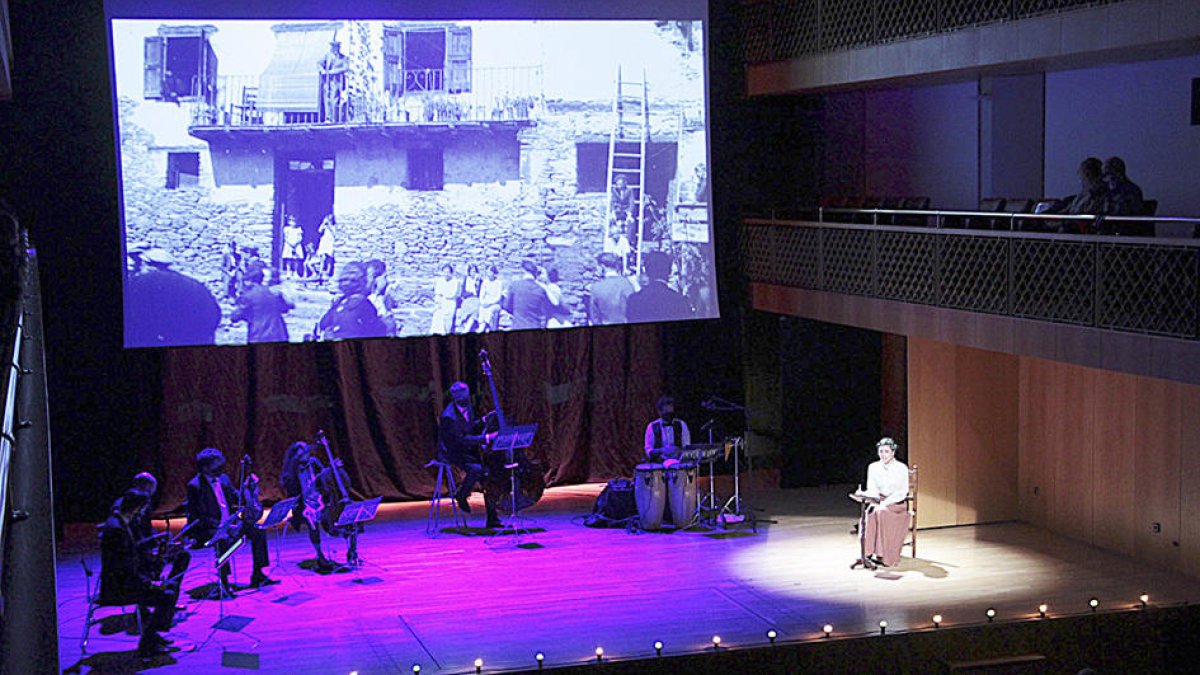 Homenatge a la gent gran a ritme de bolero