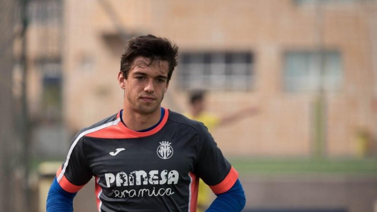 Iker Álvarez de Eulate debuta amb el primer equip del Vila-real