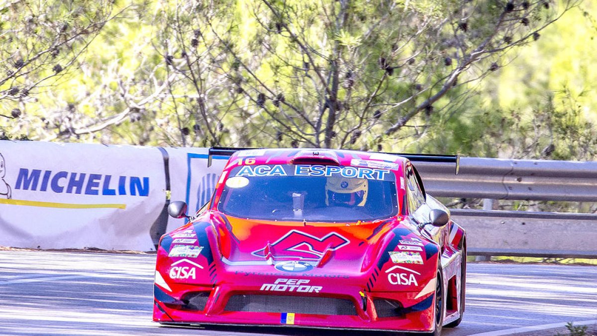 Triple podi dels andorrans a la Pujada Bolulla-Tàrbena