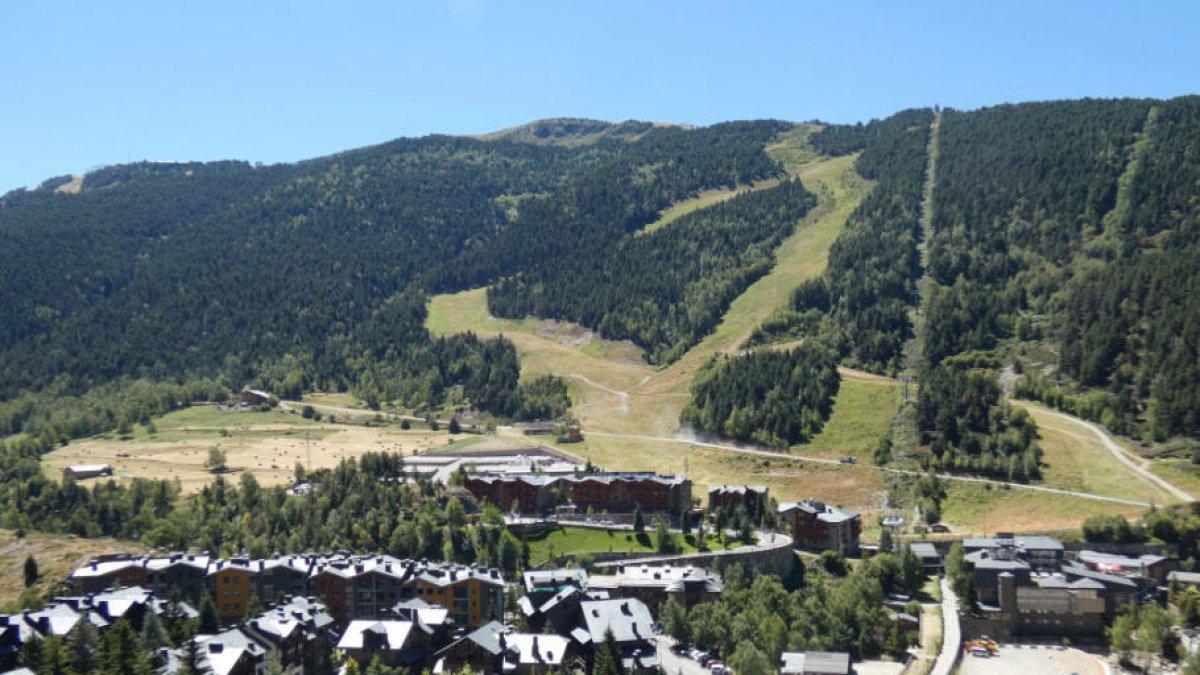 Tall del subministrament d'aigua la nit del dimecres al dijous a Canillo Soldeu El Tarter