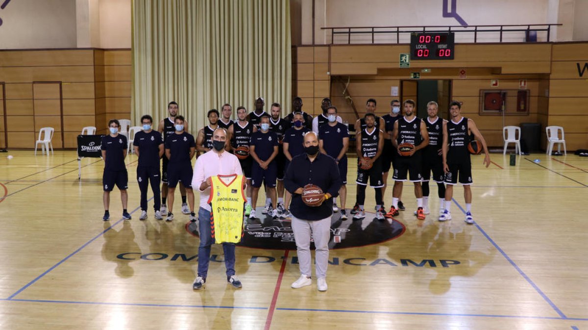 Els jugadors del MoraBanc Andorra al Pas