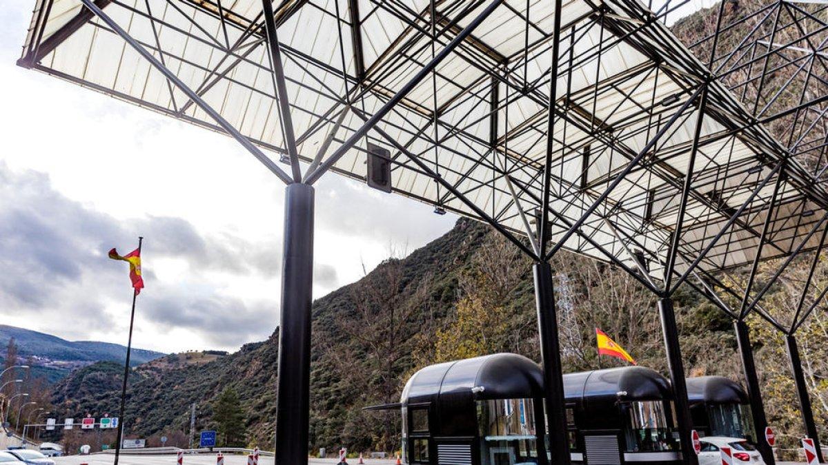 Catalunya no aclareix qui pot venir a Andorra