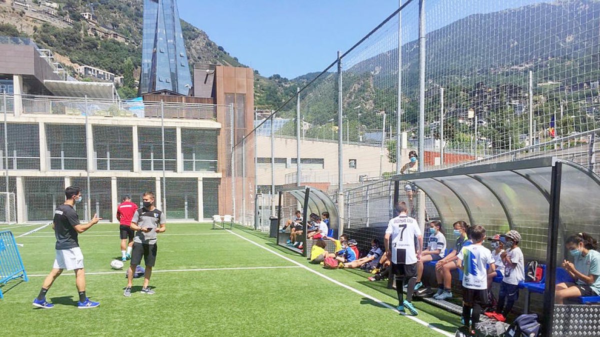 Set infants positius als esports d'estiu del comú d'Escaldes