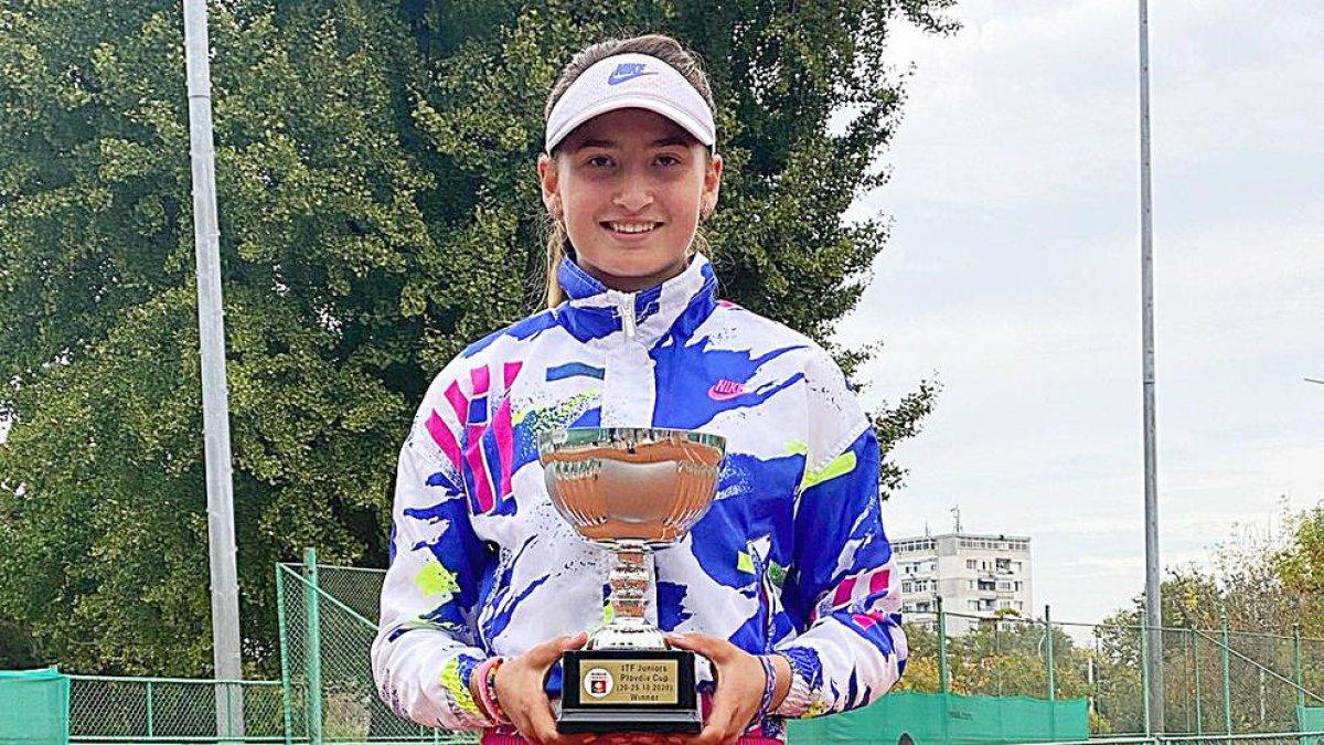 Vicky Jiménez s'adjudica el torneig júnior de Plovdiv