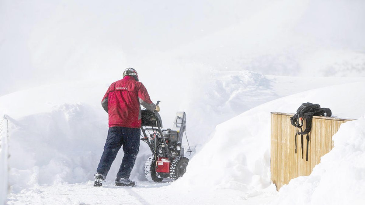 Treballadors de la neu residents se senten perjudicats pels ajuts públics